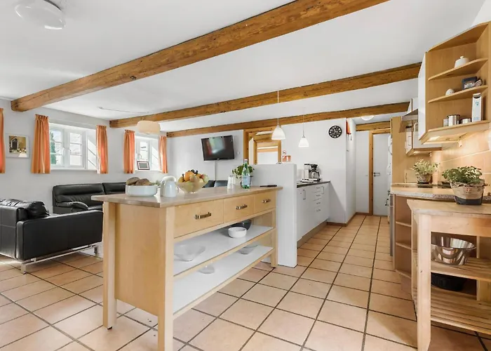 7 Bedroom Awesome In Semesterbostad