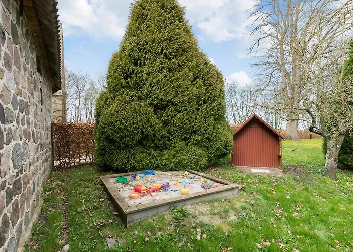 Semesterbostad 7 Bedroom Awesome In